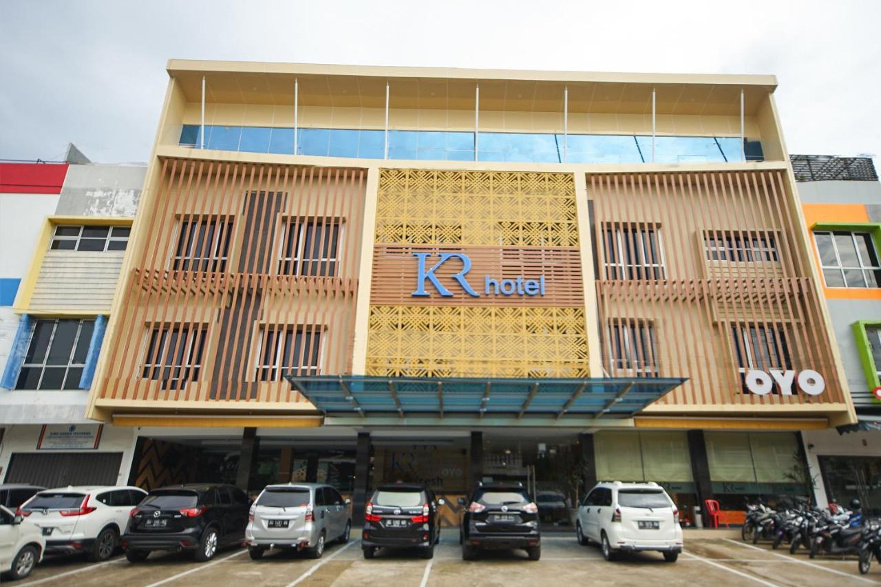 Oyo 344 Kr Hotel Palembang Extérieur photo