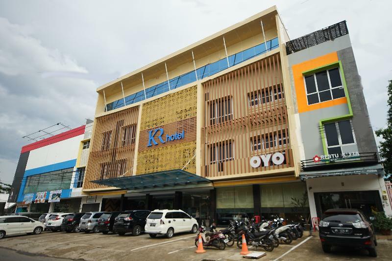 Oyo 344 Kr Hotel Palembang Extérieur photo